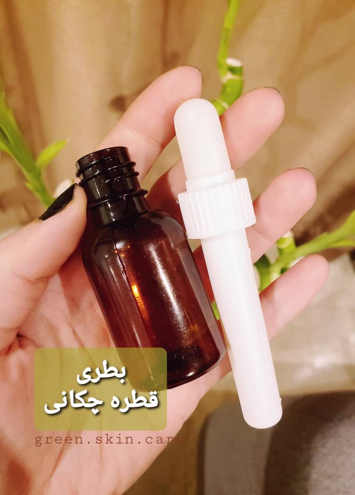 بطری پلاستیکی با سر قطره چکان شیشه ای